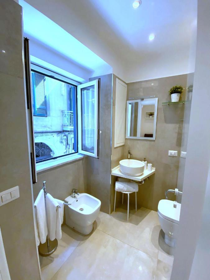 Casa Vacanze Santa Teresella 40 Неаполь Екстер'єр фото