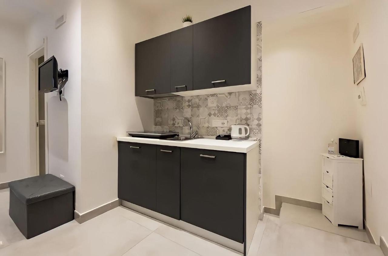 Casa Vacanze Santa Teresella 40 Неаполь Екстер'єр фото